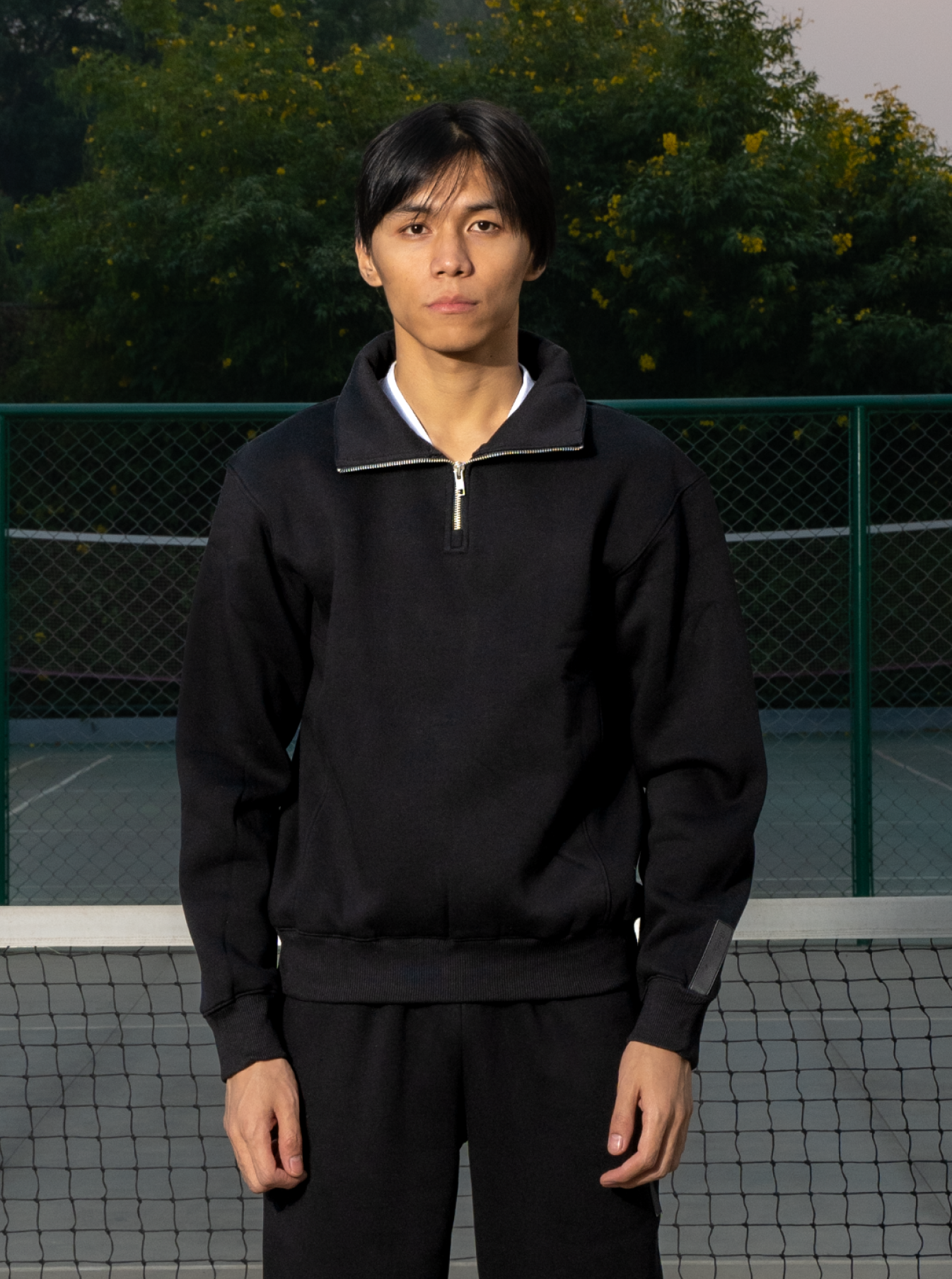 Quarter Zipper Light Sweatshirt V1