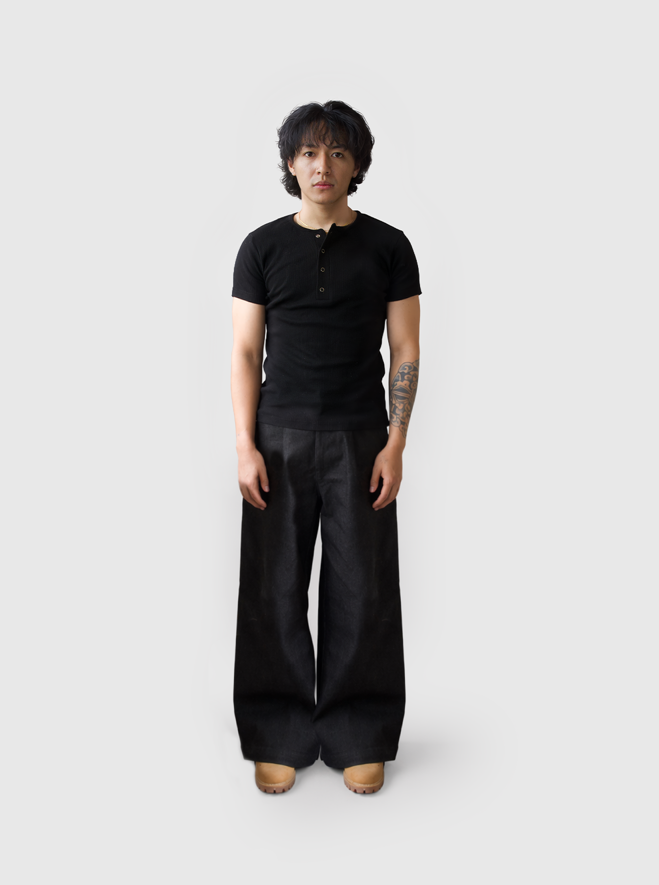 Half Henley Tee - Black