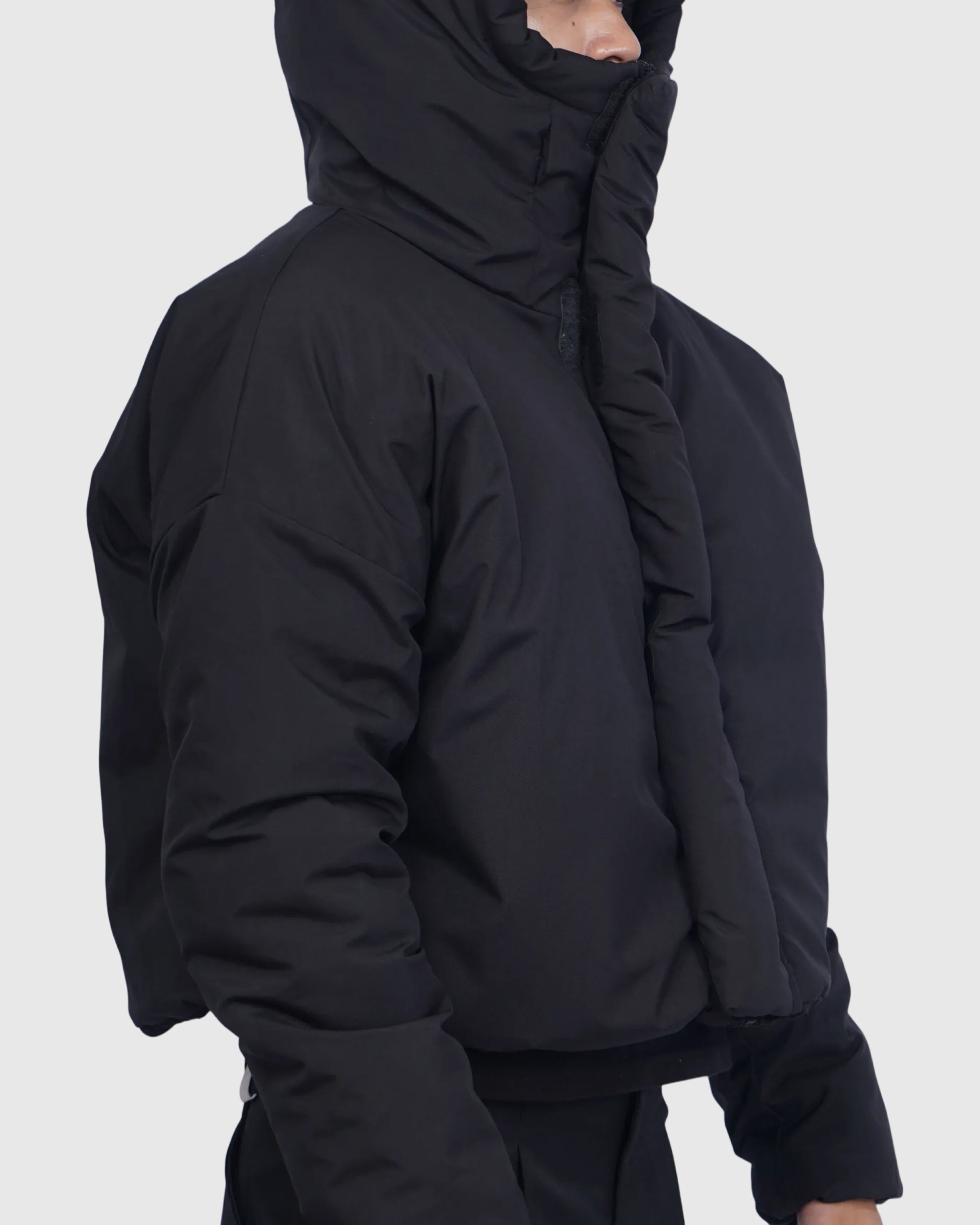 Eskimo Crop Puffer - Just Black