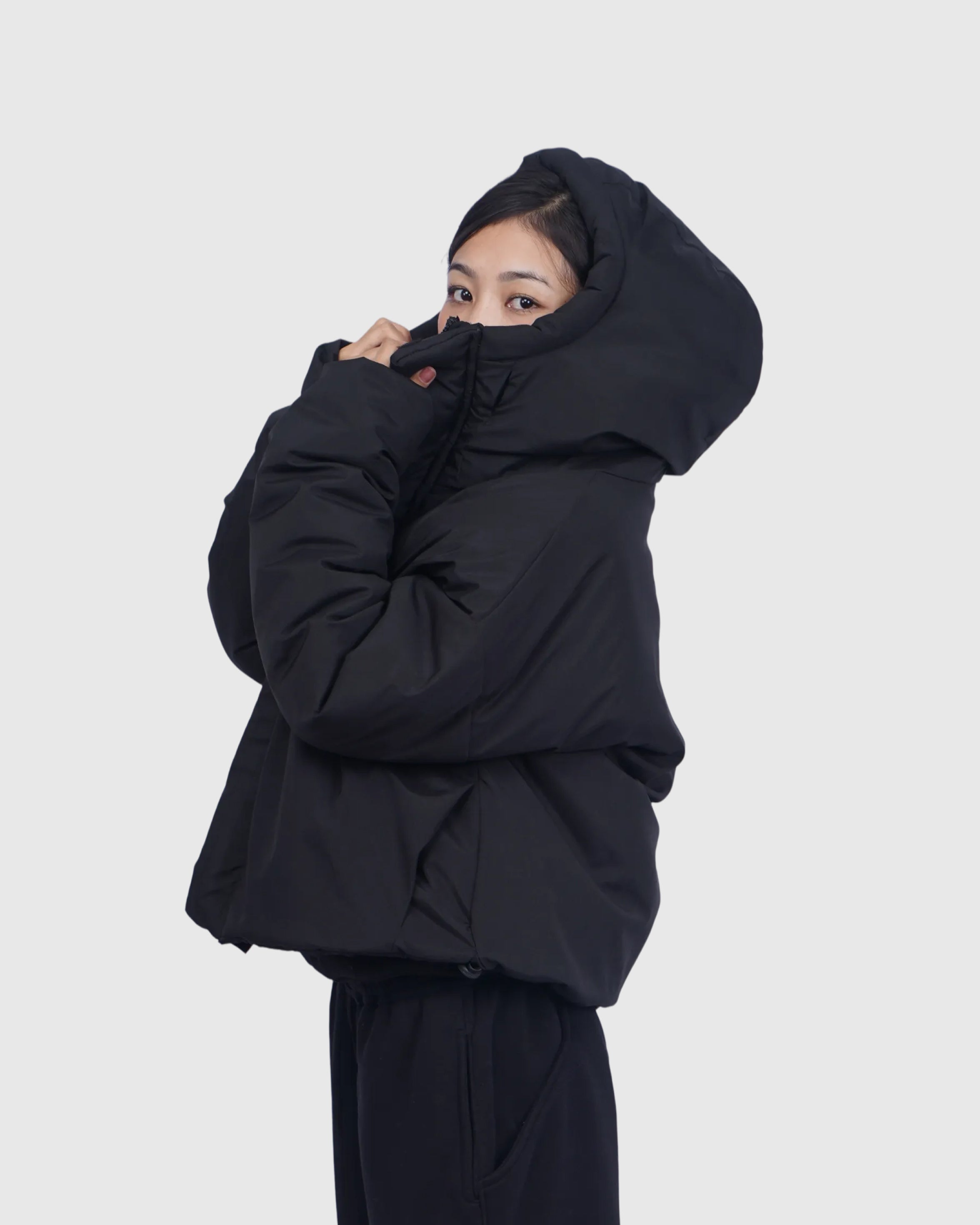 Eskimo Crop Puffer - Just Black
