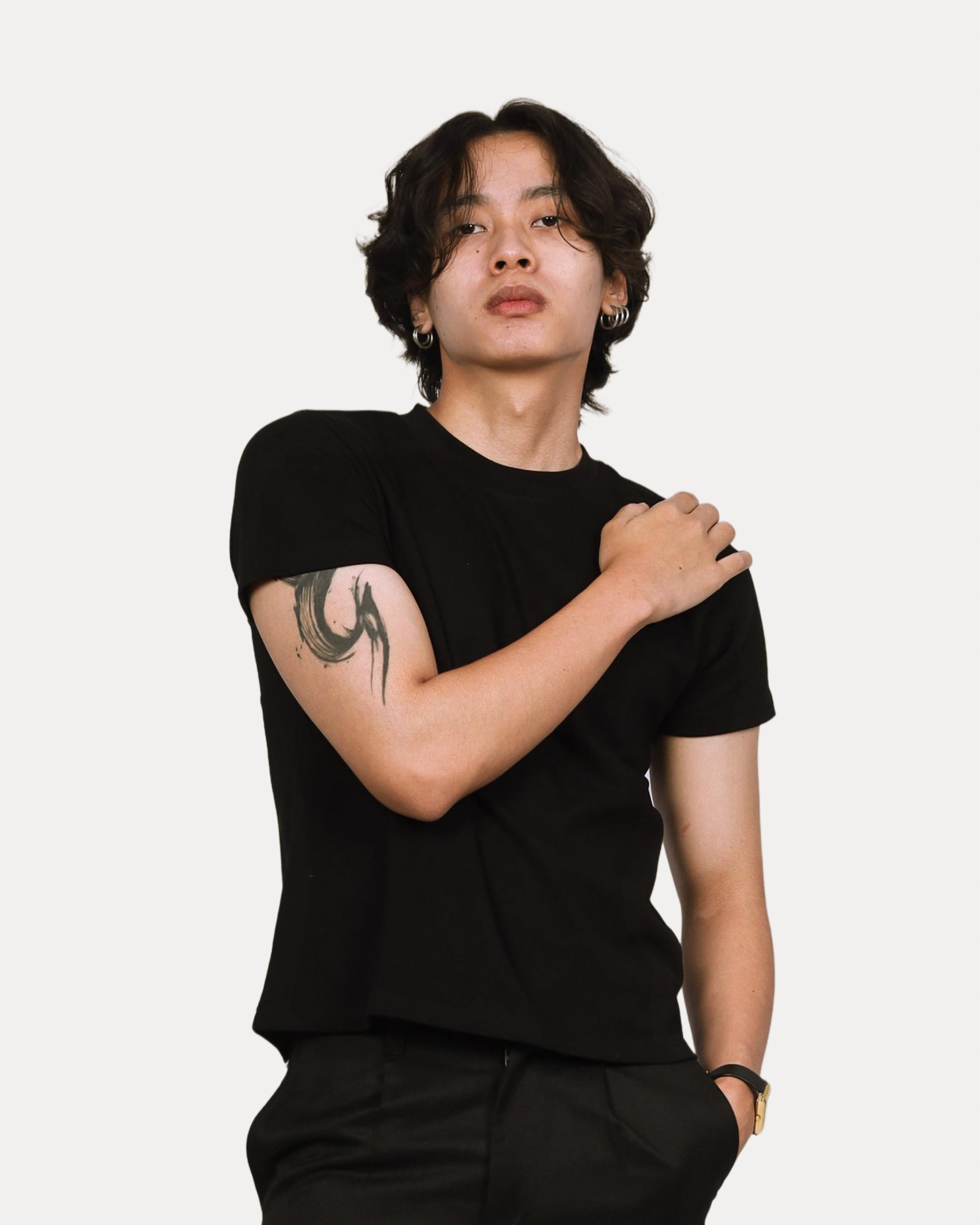 Brkthru Essentials Tee - BLACK