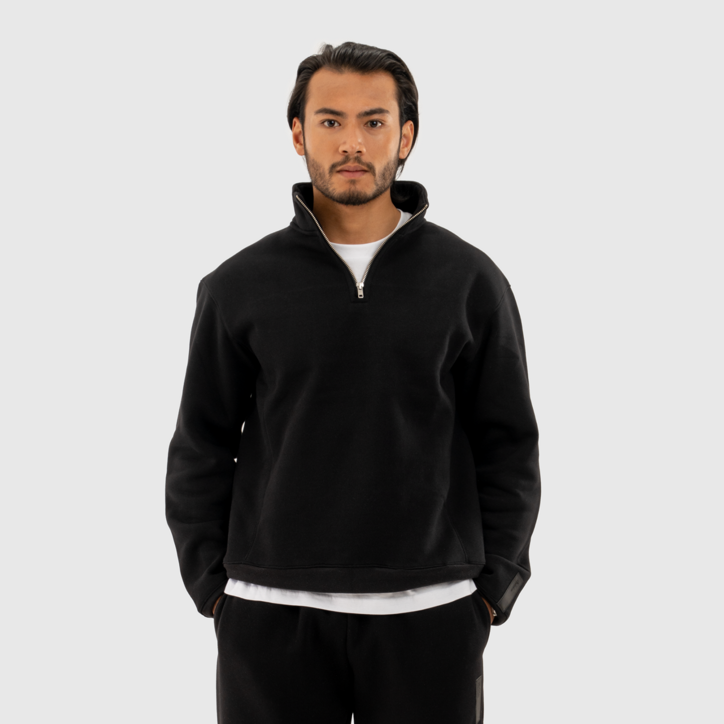 Quarter Zipper Light Sweatshirt